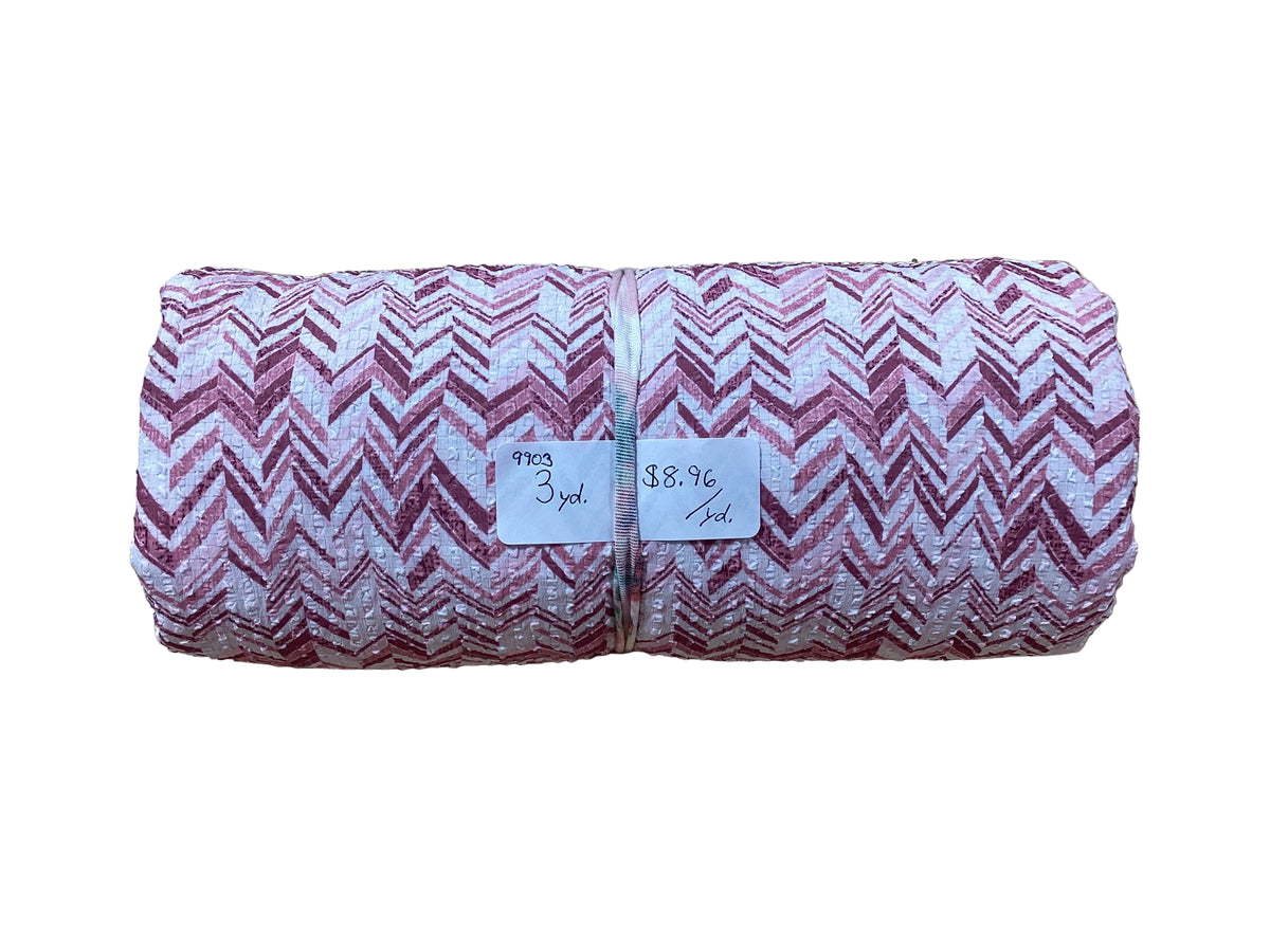 Remnant - seersucker poly w/ slight stretch, rose zigzag, 3 yd. @ $8.96/yd.