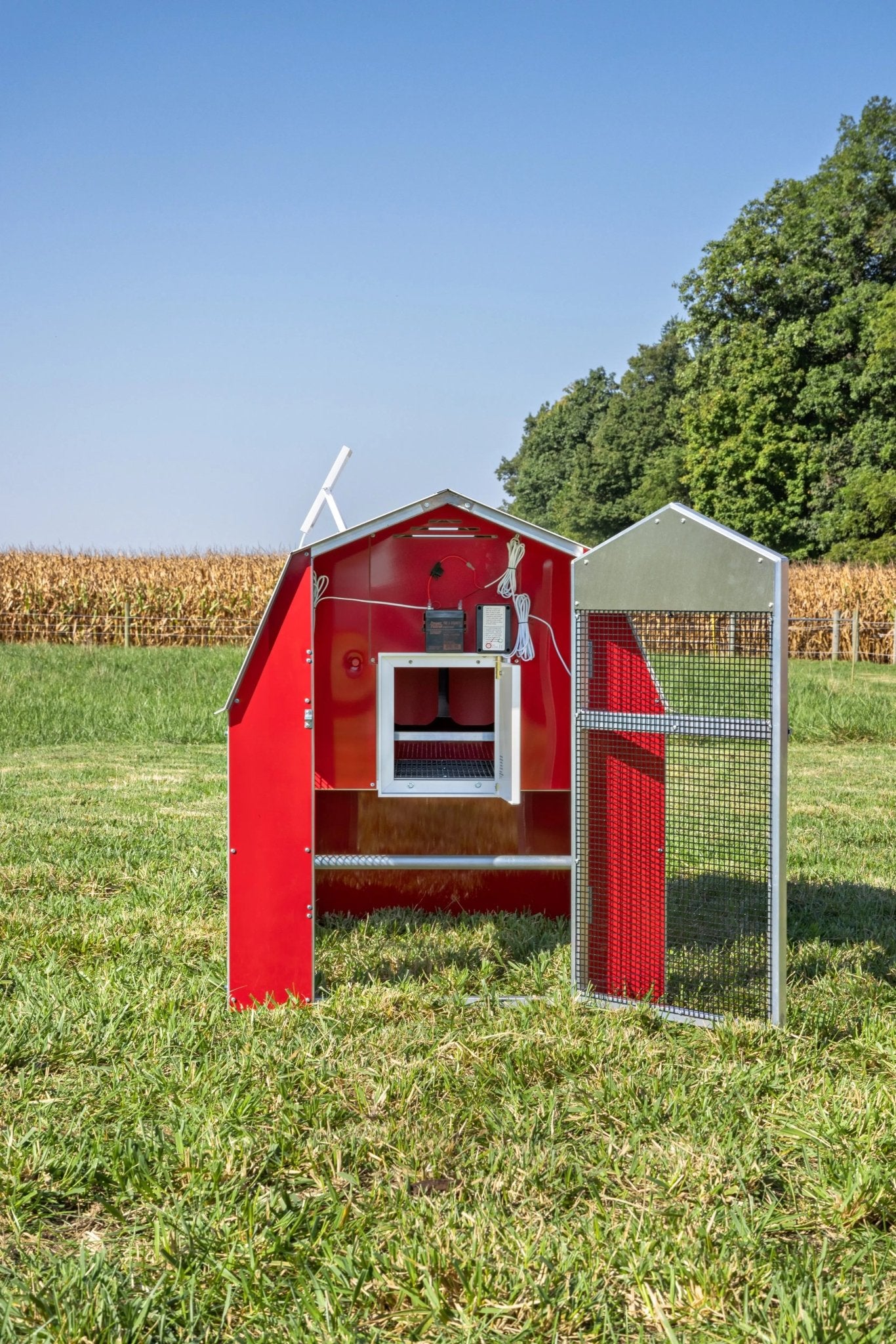 Alumi - Coop REDLINE - 3x4 - Deluxe Mobile Chicken Coop with Shelter - Chicken Tractor - Homeplace Market LLC