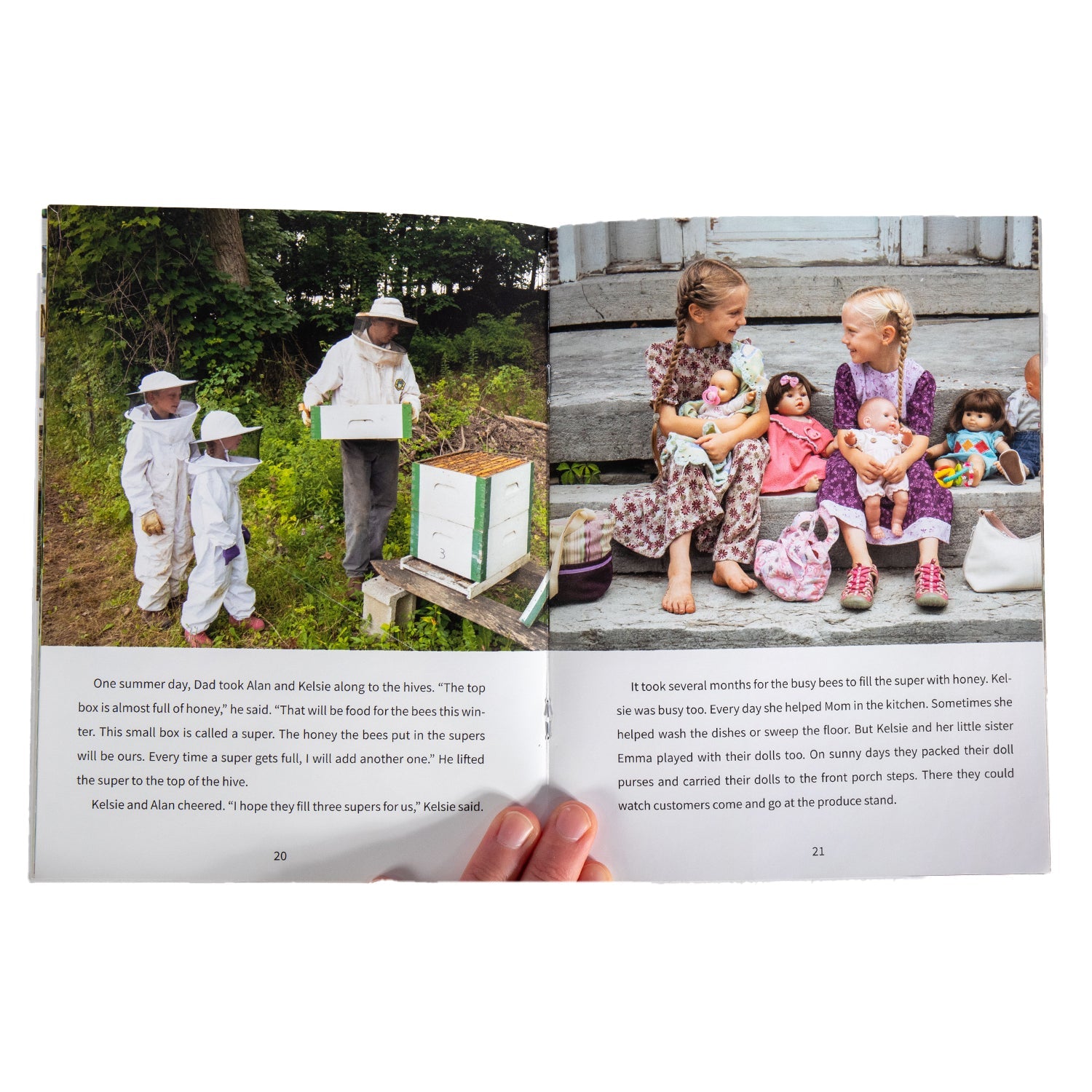 Honey Book - Summer's Golden Sweetness - Homeplace Market LLC