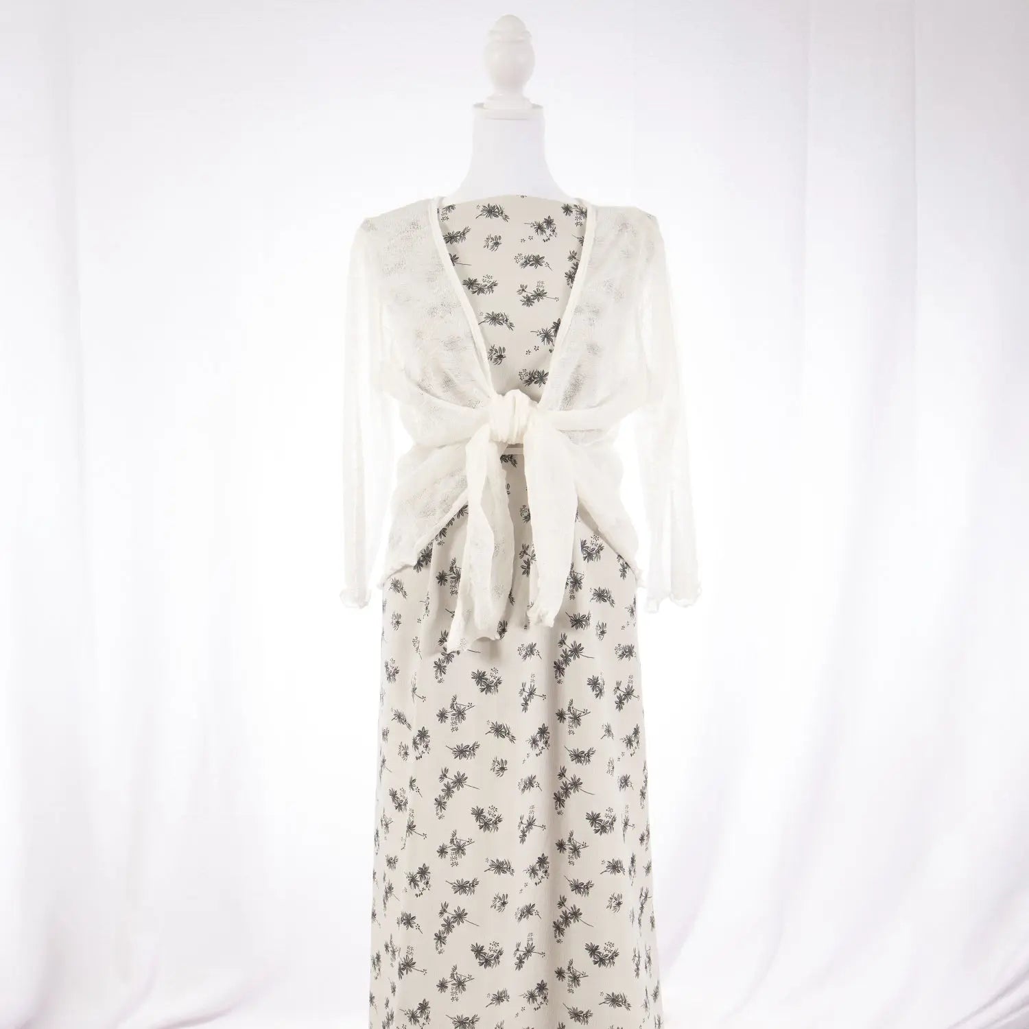 Polyester - Light Grey Floral - Homeplace Market LLC