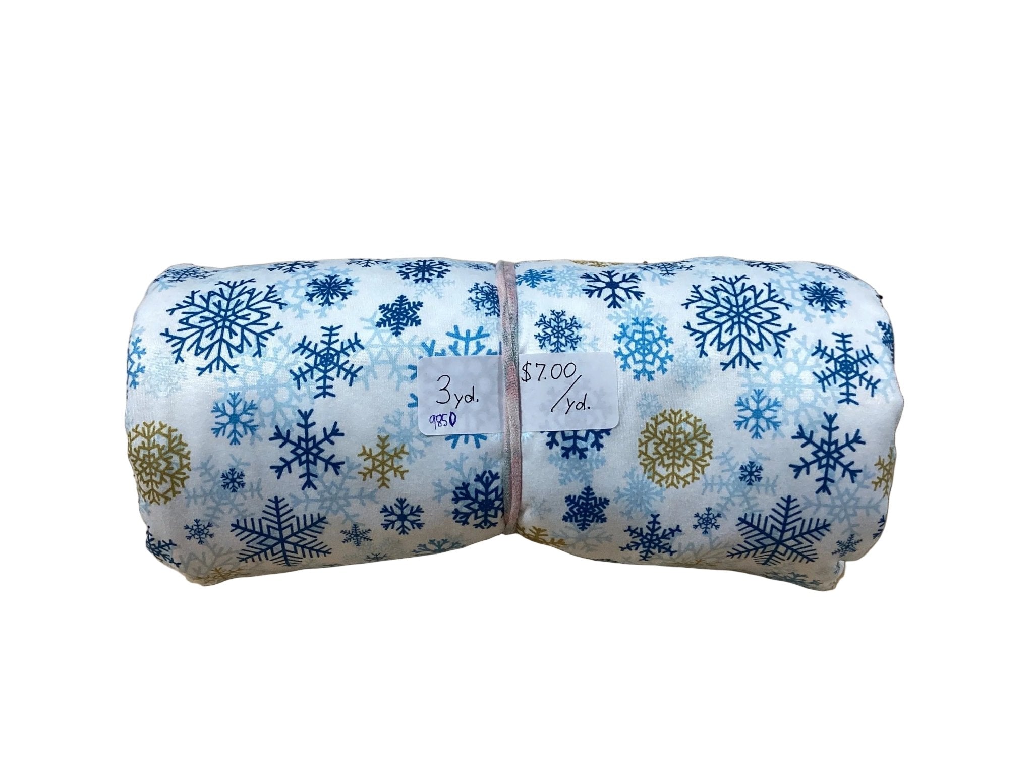 Remnant - Double brushed poly, snowflakes, 3 yd. @ $7.00/yd. - Homeplace Market LLC